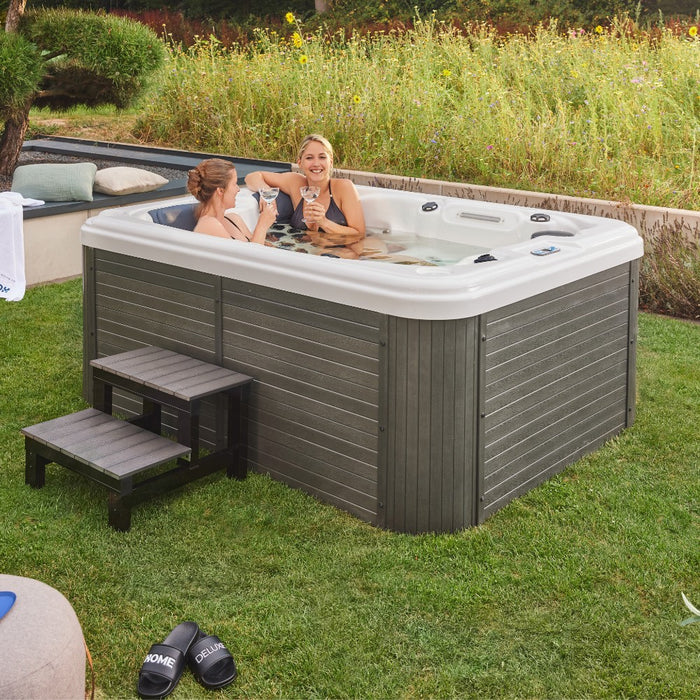 Jardin Whirlpool en plein air, 51 jets de massage, éclairage, escaliers et couverture thermique, 2 personnes